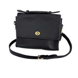 Coach Vintage Court Crossbody Leather Shoulder Bag with Turnlock 9870 Black